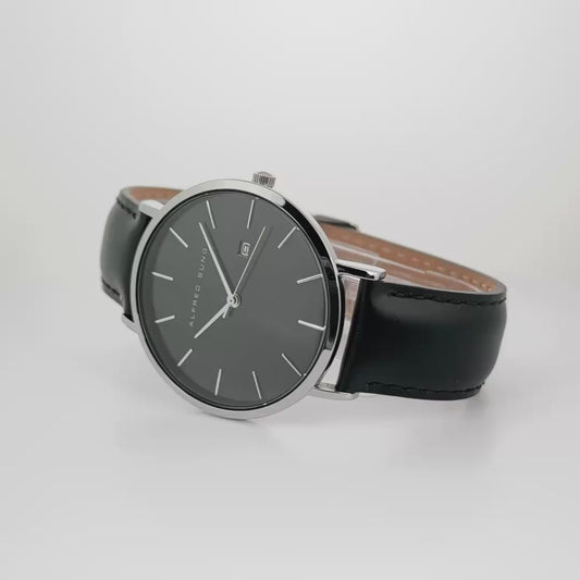 Montre Alfred Sung Metropolitan Date avec cadran noir et boîtier argenté et bracelet en cuir